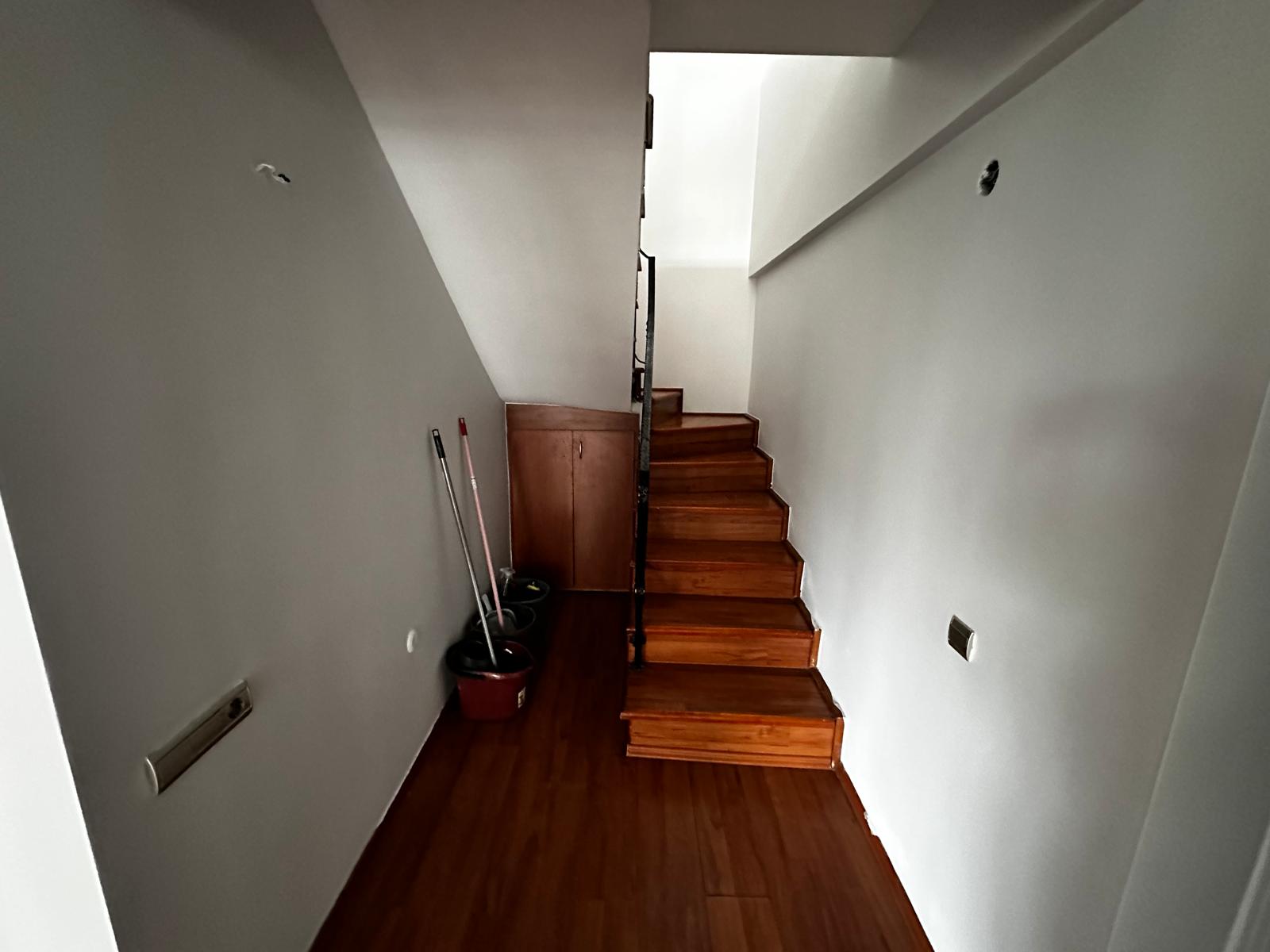 CUMHURİYET MH.'DE ATAPARKA 300 M MESAFEDE SATILIK DUBLEX DAİRE